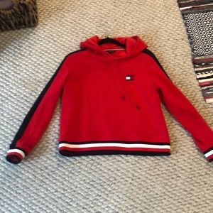 tommy hilfiger hoodie